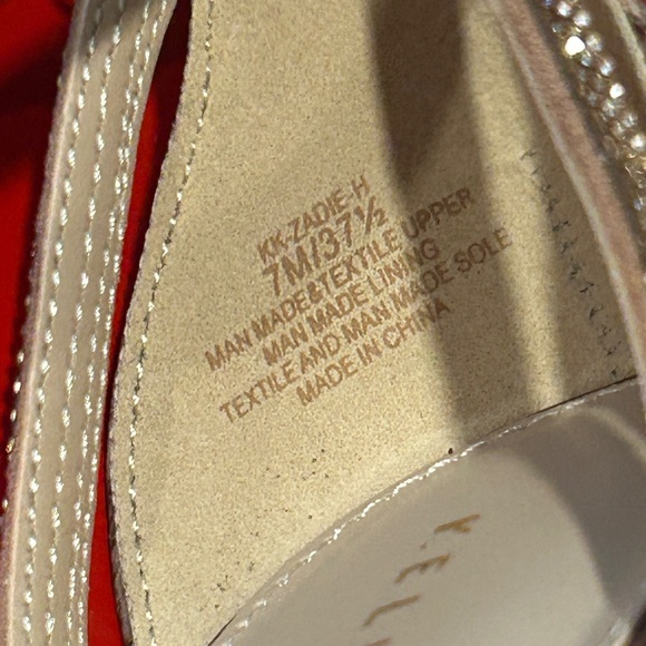 Women's Kelly & Katie Zadie Smokey Rose Snake Stiletto Ankle Strap Shoe - Picture 10 of 10